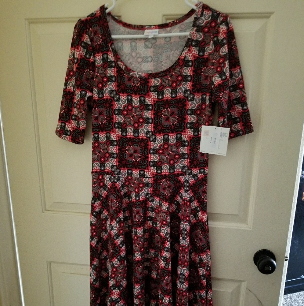 Bnwt lularoe Nicole